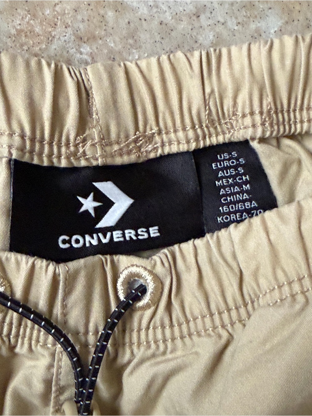Converse Men’s Khaki Tan Woven Parachute Pants Cargo Joggers Drawstring Size S - Picture 3 of 3